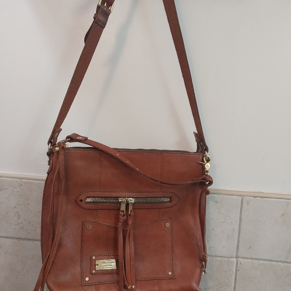 Abercrombie & Fitch leather shoulder bag